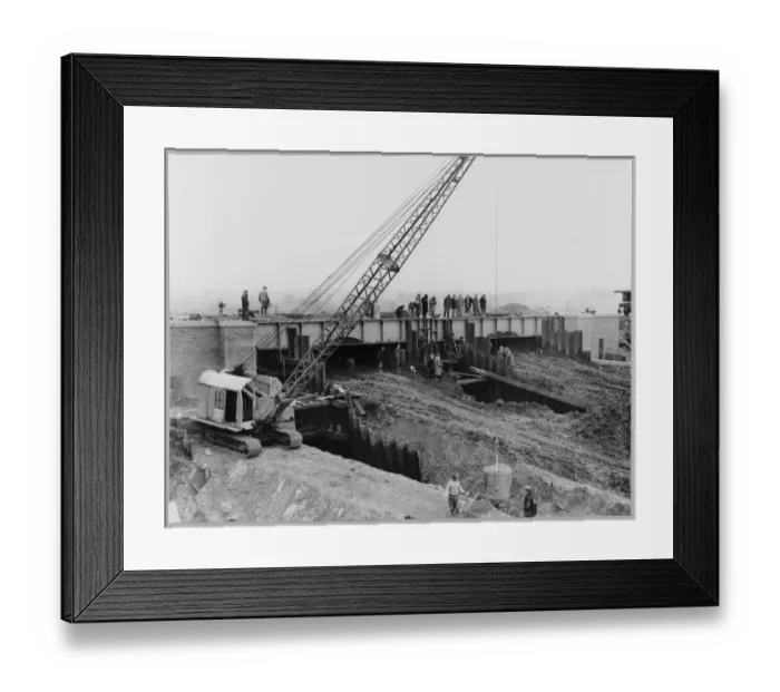 Framed Print : Railway bridge JLP01_01_142_21 Framed Print : Railway bridge JLP01_01_142_21