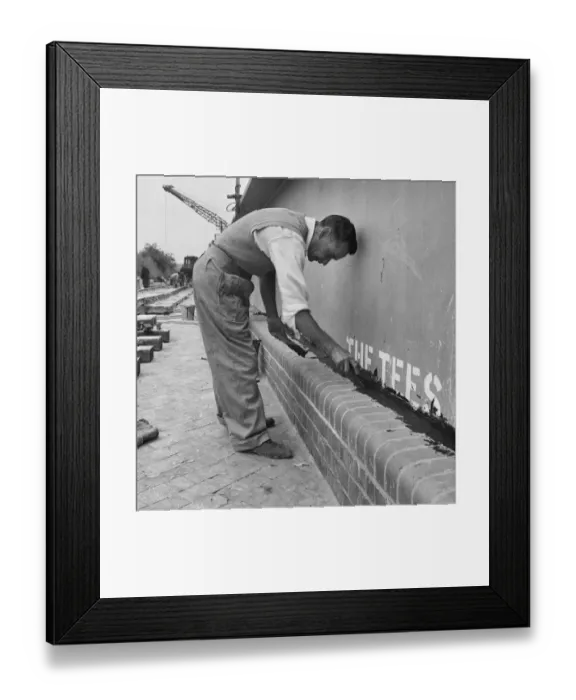 Framed Print : Sealing joints JLP01_08_054622 Framed Print : Sealing joints JLP01_08_054622