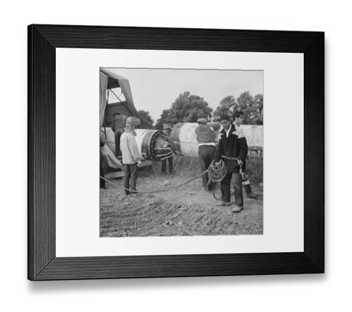 Framed Print : Pneumatic clamp JLP01_08_076807