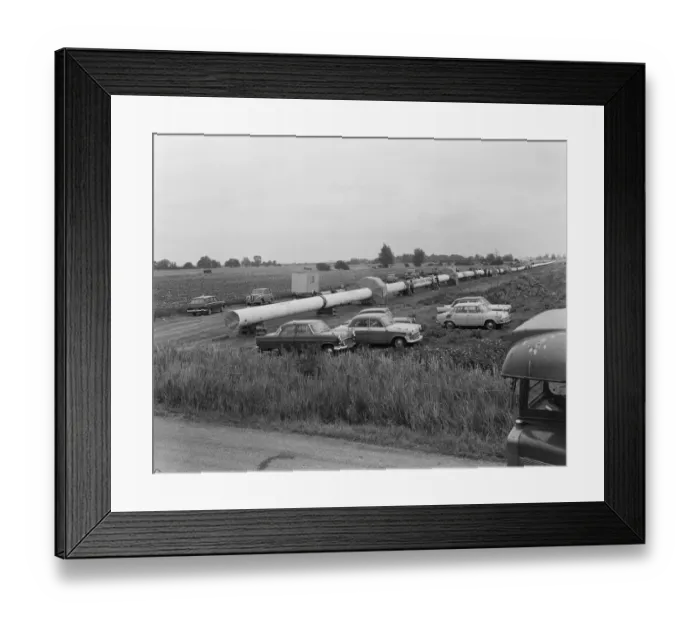 Framed Print : Pipeline parking JLP01_08_076835B