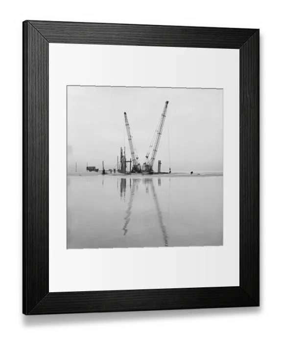 Framed Print : Installing sheet piling JLP01_08_083808