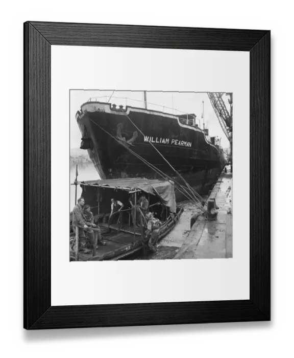 Framed Print : Diver JLP01_08_010871a