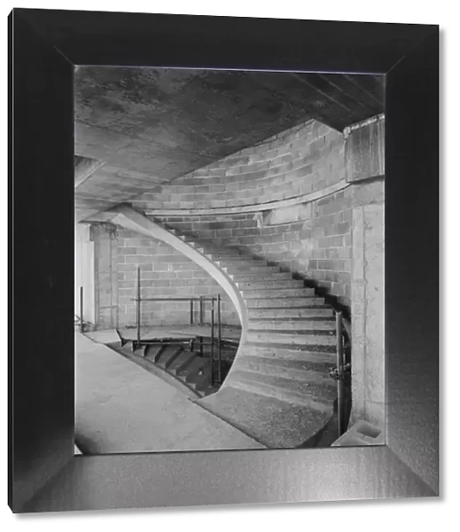 Concrete staircase JLP01_09_822478