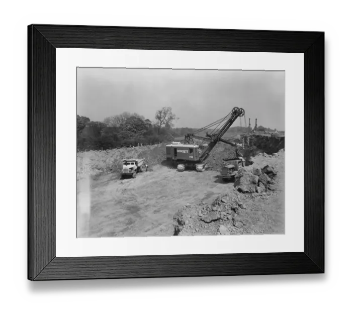 Framed Print : Keele cutting JLP01_08_059934