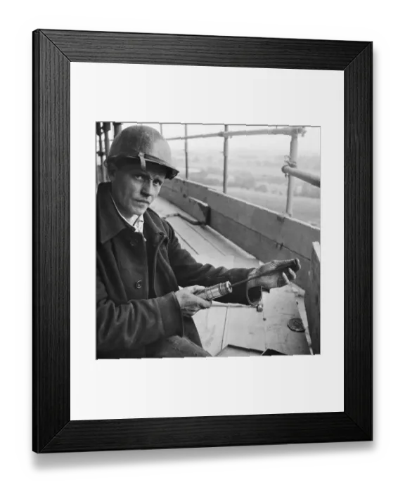 Framed Print : Rivetting JLP01_08_044527