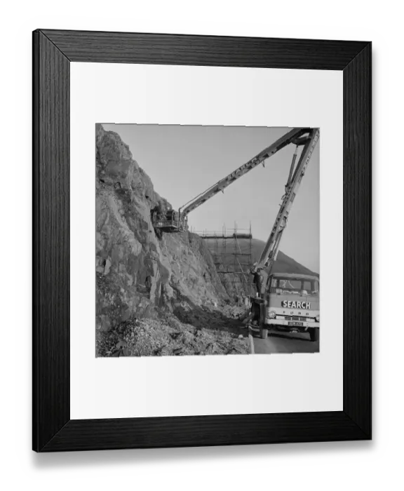 Framed Print : M6 Construction Lune Gorge JLP01_08_083561