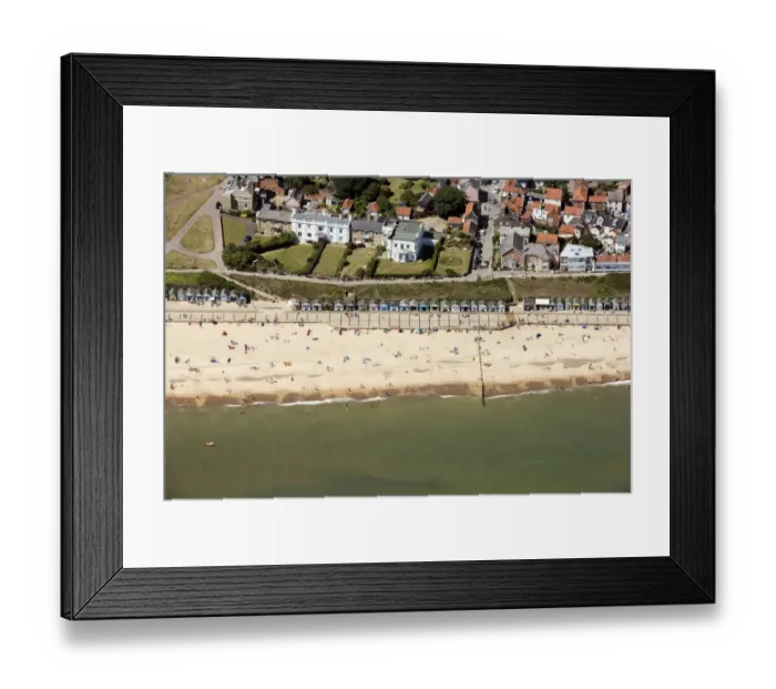 Framed Print : Southwold beach huts 33136_027