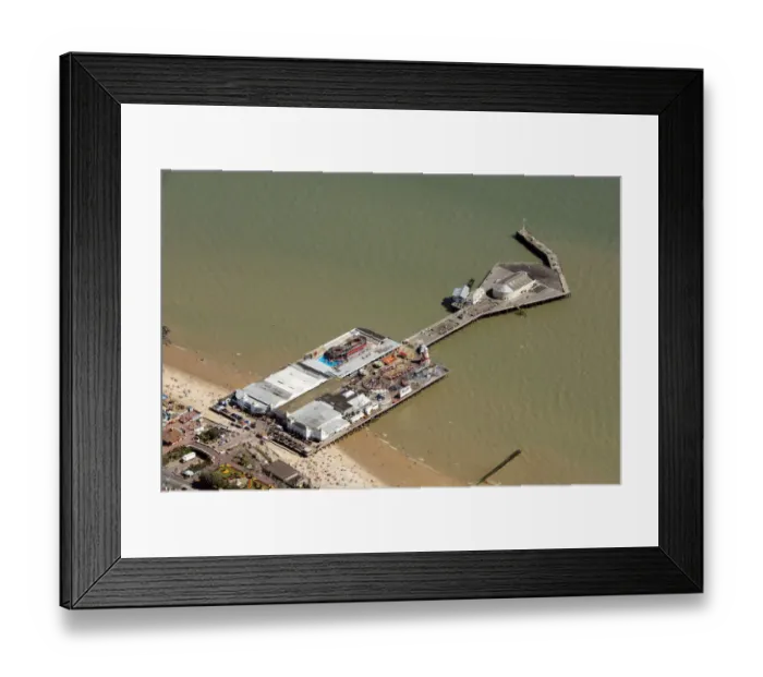 Framed Print : Clacton Pleasure Pier 33138_037 Framed Print : Clacton Pleasure Pier 33138_037