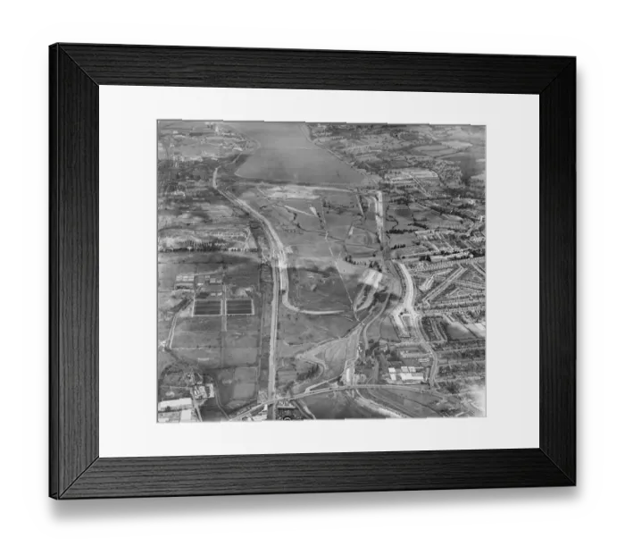 Framed Print : William Girling Reservoir EPW050873 Framed Print : William Girling Reservoir EPW050873