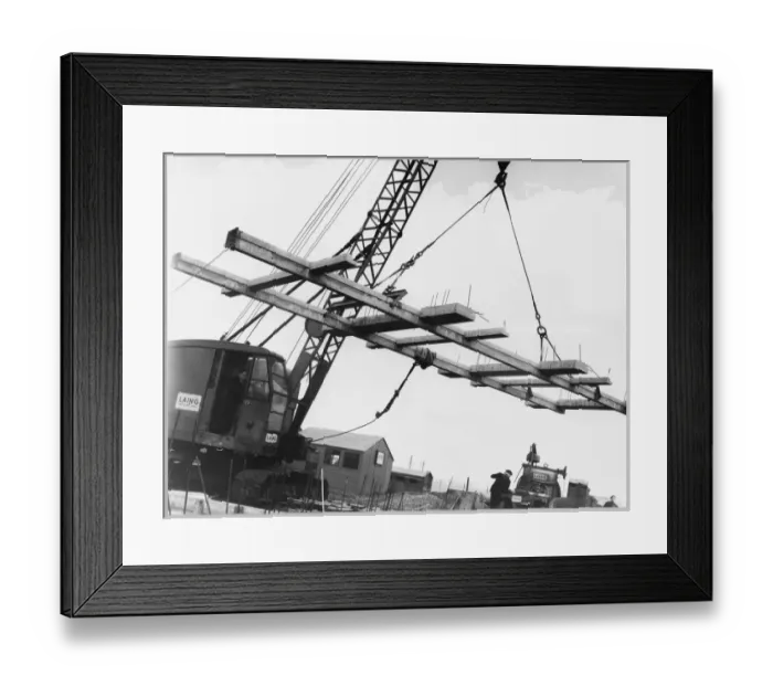 Framed Print : Lifting an H-frame JLP01_01_147_49
