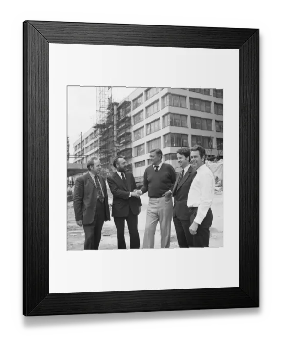 Framed Print : Meeting John Wayne JLP01_08_099434