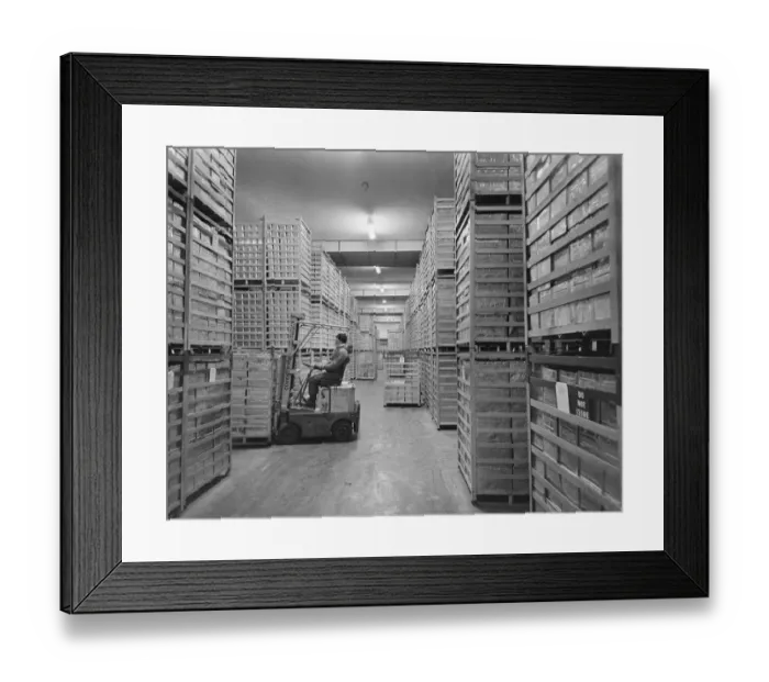 Framed Print : Cold store JLP01_08_058799a
