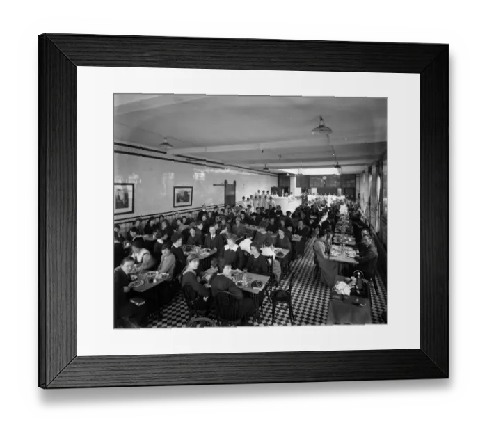 Framed Print : Harrods dining room BL24780_006a Framed Print : Harrods dining room BL24780_006a