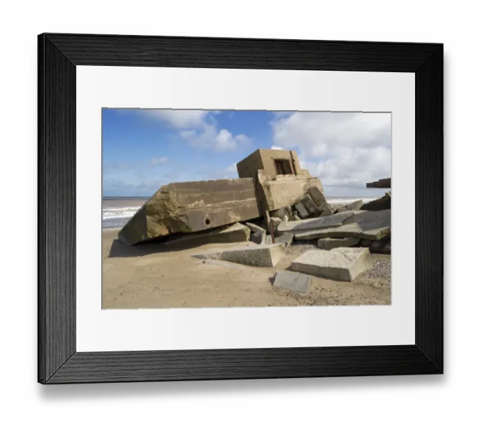 Framed Print : Coastal erosion Kilnsea DP169750