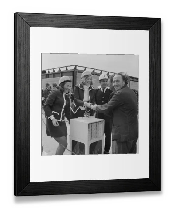 Framed Print : Product promotion team JLP01_08_095146 Framed Print : Product promotion team JLP01_08_095146