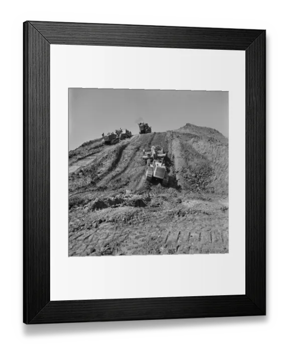 Framed Print : Reshaping the land JLP01_08_008791
