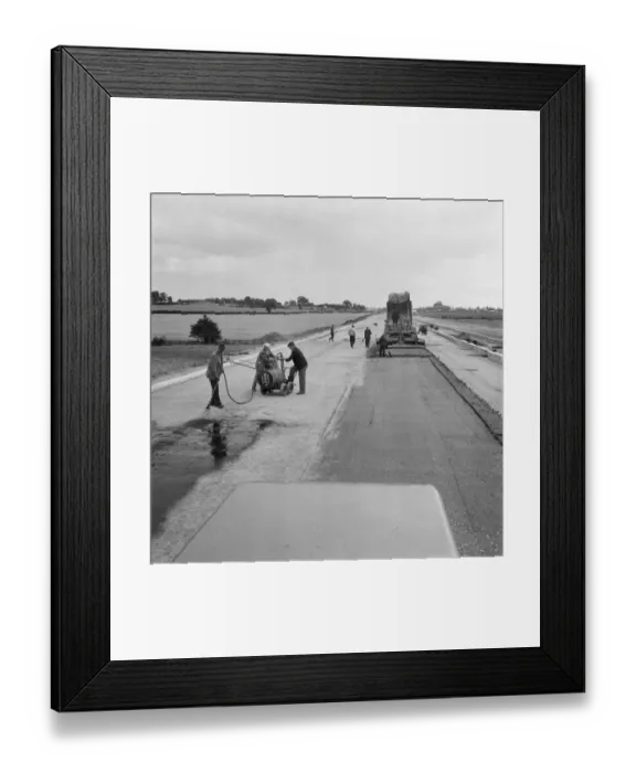 Framed Print : Subsurfacing JLP01_08_060685