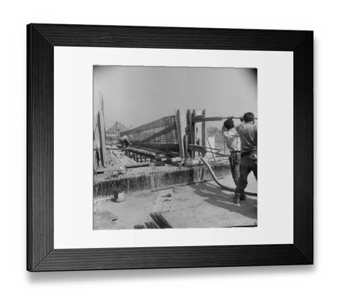 Framed Print : Making bridge beams JLP01_08_062544