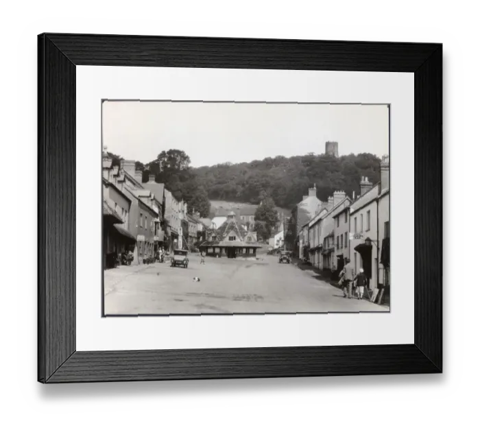 Framed Print : Dunster DIX02_01_185