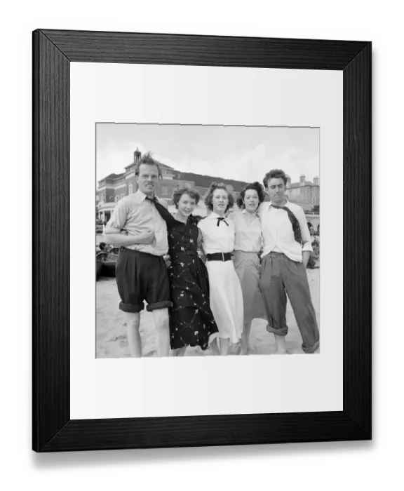 Framed Print : Bournemouth beach JLP01_08_008865