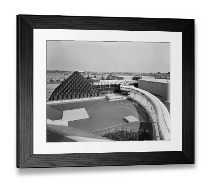 Framed Print : Bletchley Leisure Centre JLP01_09_753016
