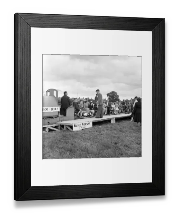 Framed Print : Train ride JLP01_08_021731