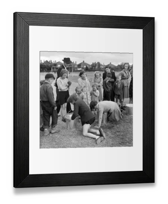 Framed Print : Apple bobbing JLP01_08_021705 Framed Print : Apple bobbing JLP01_08_021705