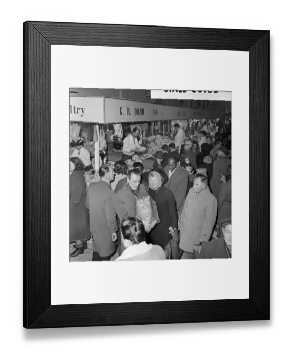 Framed Print : Poultry market JLP01_08_067513