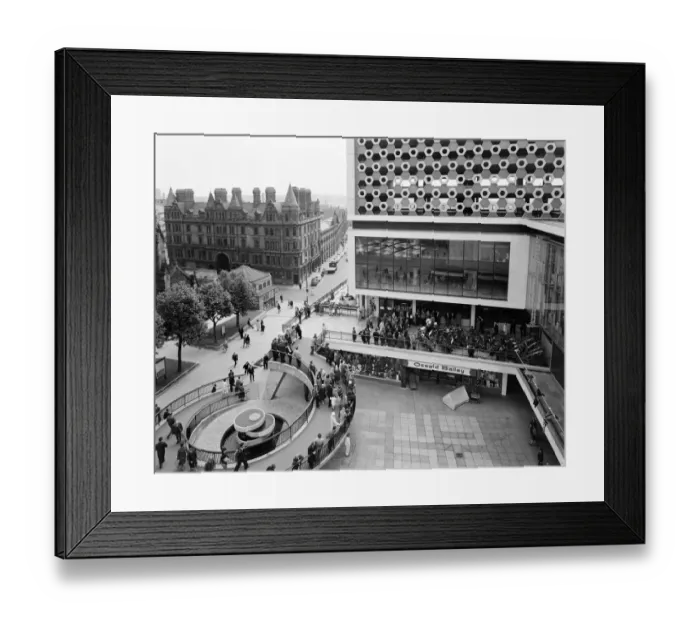 Framed Print : RAF concert JLP01_08_068705