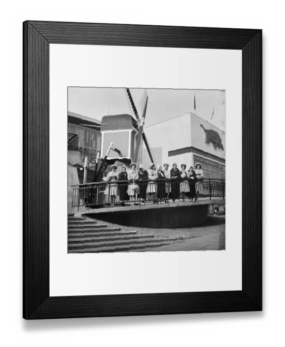 Framed Print : Holland is Here JLP01_08_070431