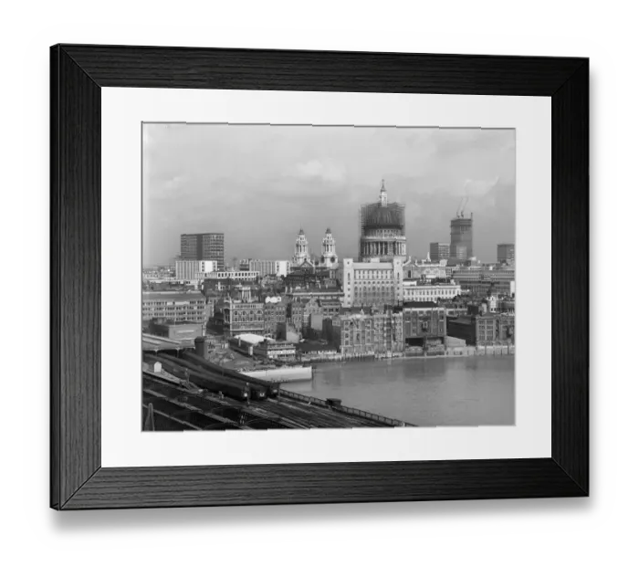 Framed Print : Repairing St Pauls JLP01_08_072866