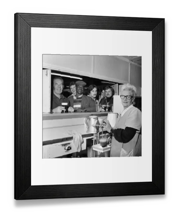 Framed Print : Beer hatch JLP01_09_783158