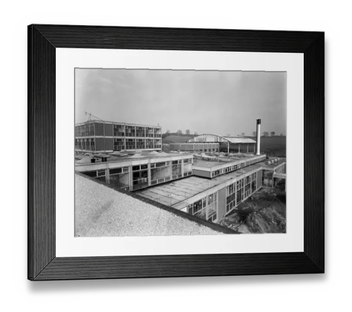 Framed Print : School building JLP01_08_053954 Framed Print : School building JLP01_08_053954