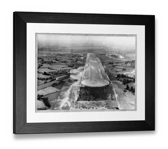 Framed Print : Runway construction JLP01_01_007_01 Framed Print : Runway construction JLP01_01_007_01