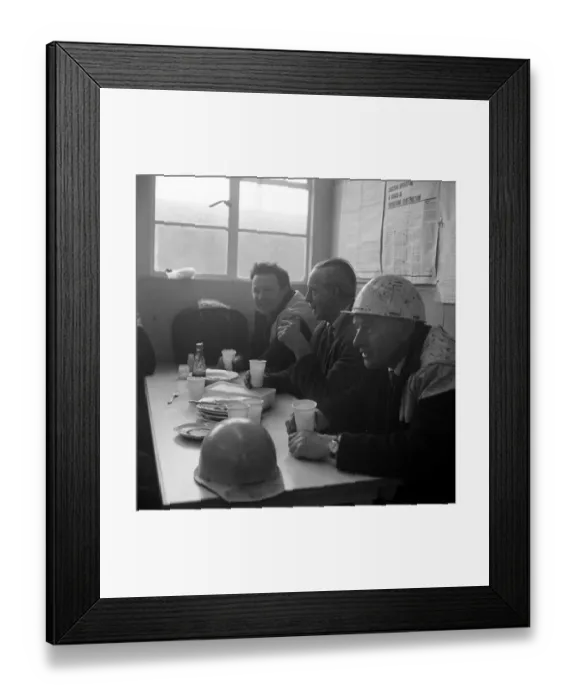 Framed Print : Site canteen JLP01_08_083796 Framed Print : Site canteen JLP01_08_083796