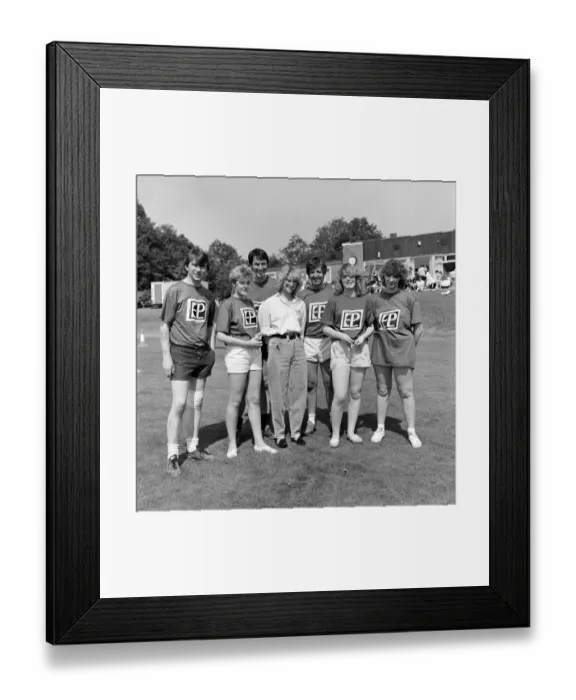 Framed Print : Photo opportunity JLP01_09_870775