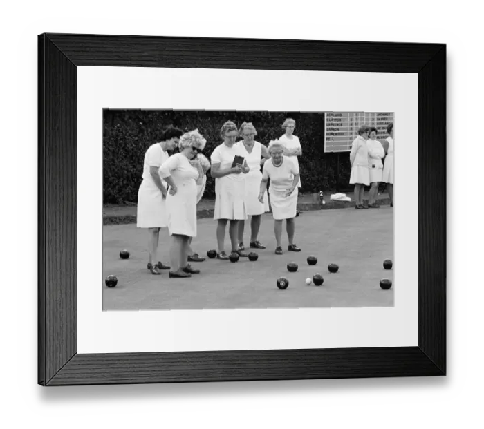 Framed Print : Bowls JLP01_08_095923