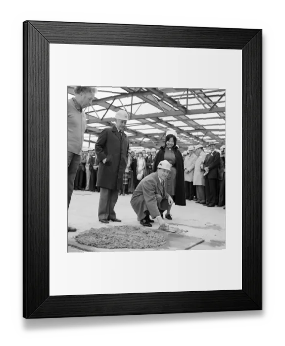 Framed Print : Topping out ceremony JLP01_09_811079