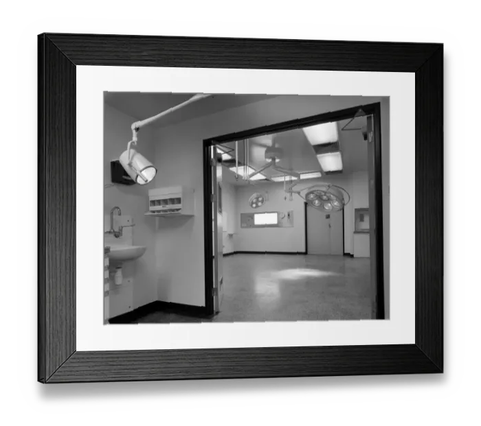 Framed Print : Operating theatre JLP01_09_823224 Framed Print : Operating theatre JLP01_09_823224