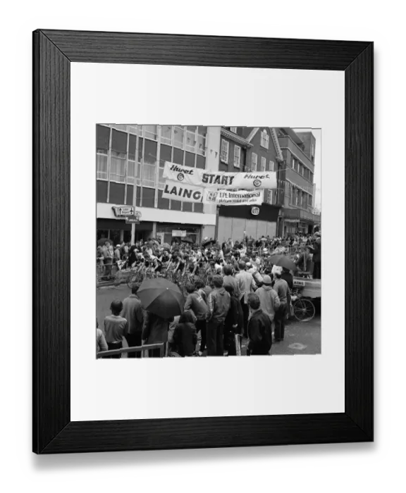 Framed Print : Cycle race JLP01_09_811194