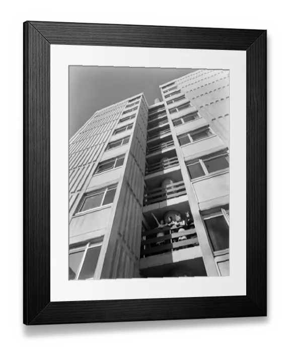 Framed Print : Restell Close JLP01_08_074885