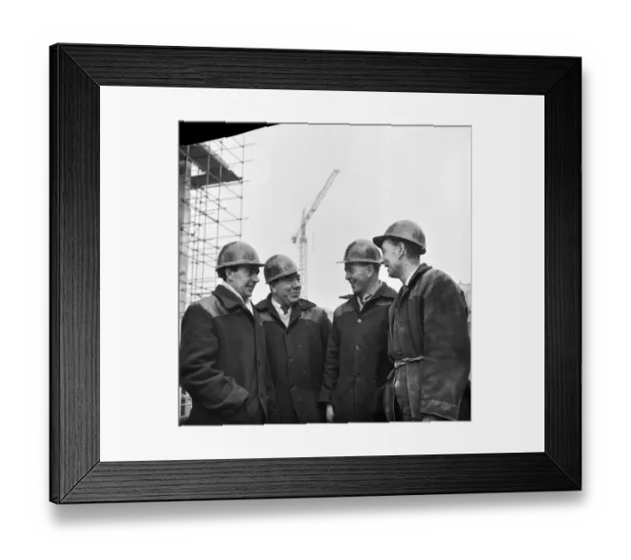 Framed Print : Workmen JLP01_08_064422