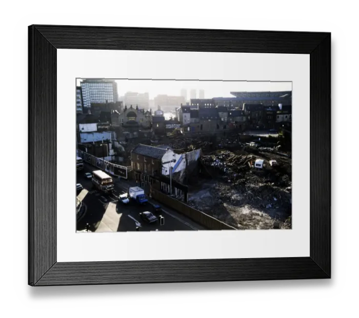 Framed Print : Three Bulls Head pub JLP01_14_00061