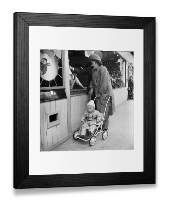 Framed Print : Amusements JLP01_08_000243