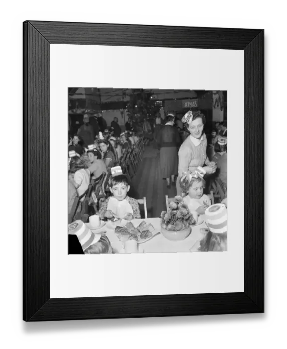 Framed Print : Party food JLP01_08_020216