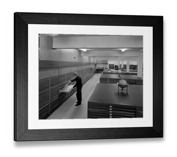 Framed Print : Map Room JLP01_08_077525