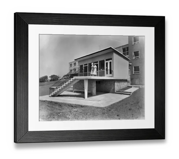 Framed Print : Nurses accommodation JLP01_08_057435