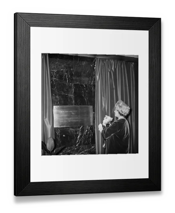 Framed Print : Official opening JLP01_08_069732
