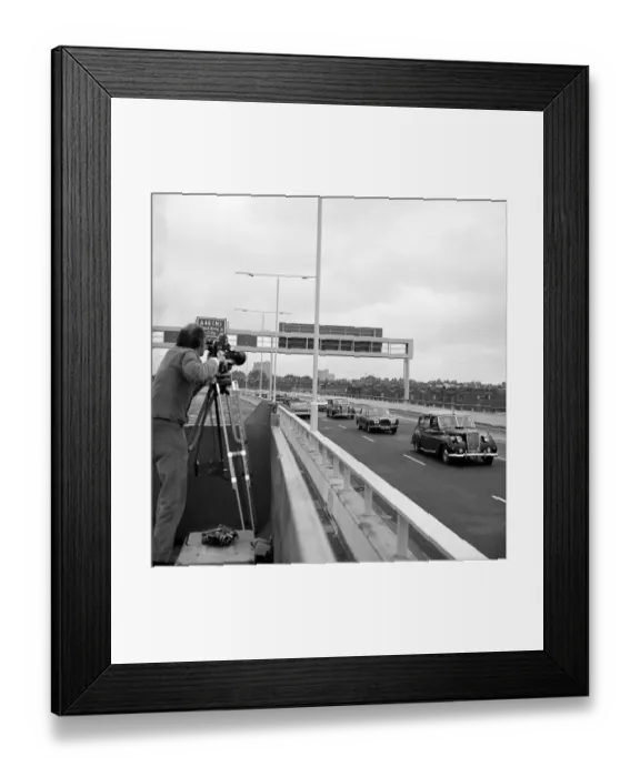 Framed Print : Filming JLP01_08_085061