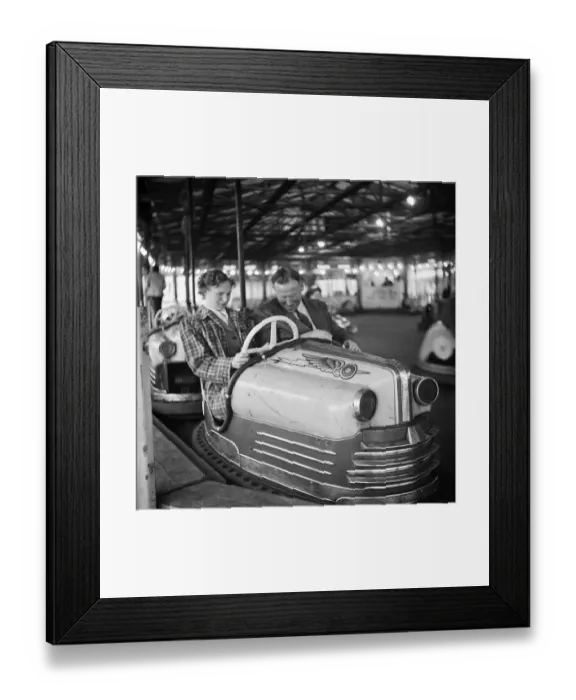 Framed Print : Dodgems JLP01_08_009068